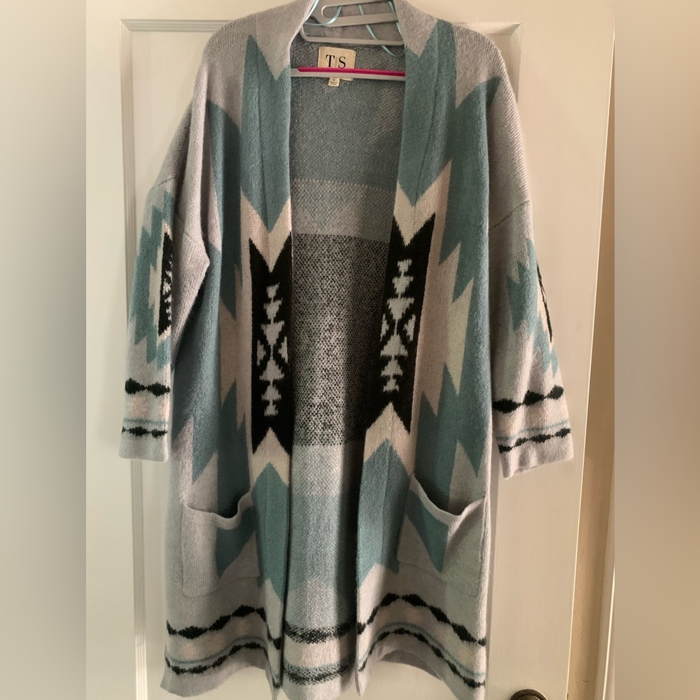 NWOT Twine & String Aztec/Tribal Women's Cardigan - Medium